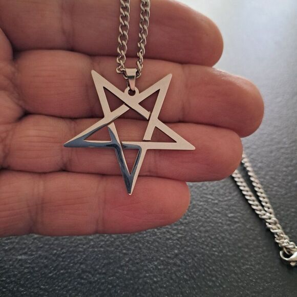 Inverted Pentagram Necklace Amulet Pendant & Chain Gothic Heavy Metal Jewelry - Picture 7 of 8